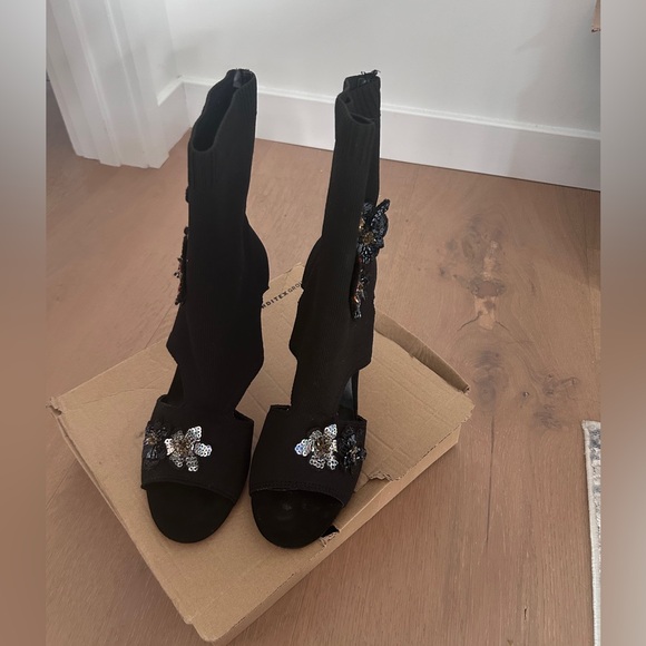 Zara peep toe sock stiletto heels - Picture 3 of 6